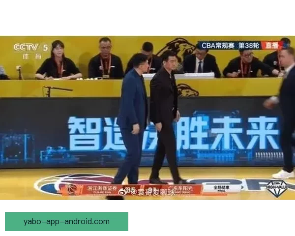 北京力克广东晋级半决赛周琦奎因联手砍分球队士气高涨